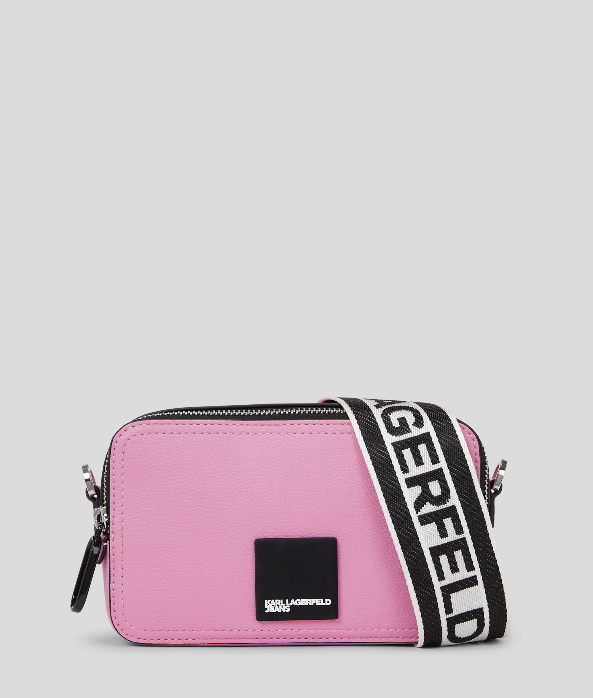 (image for) Charming KLJ LOGO PATCH CAMERA BAG